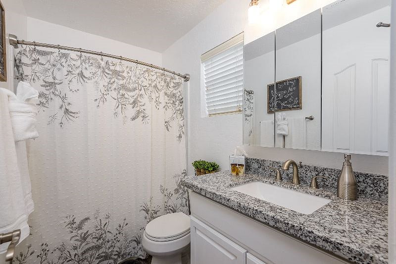 Furnished Finder property 529057_1 photo 8