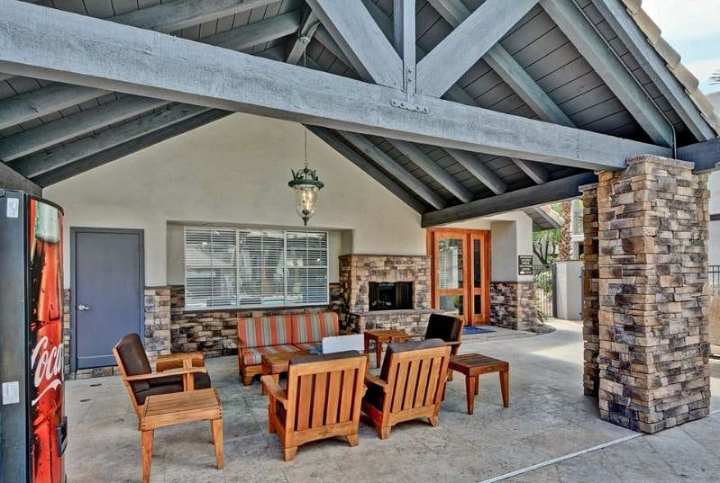Furnished Finder property 529057_1 photo 23