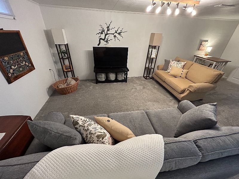 Furnished Finder property 529064_1 photo 3