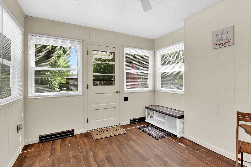 Furnished Finder property 529225_1 photo 17