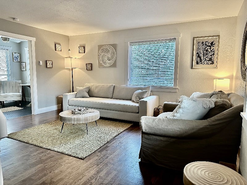 Furnished Finder property 529233_1 photo 1