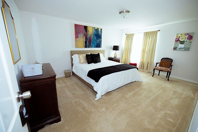 Furnished Finder property 529256_3 photo 5