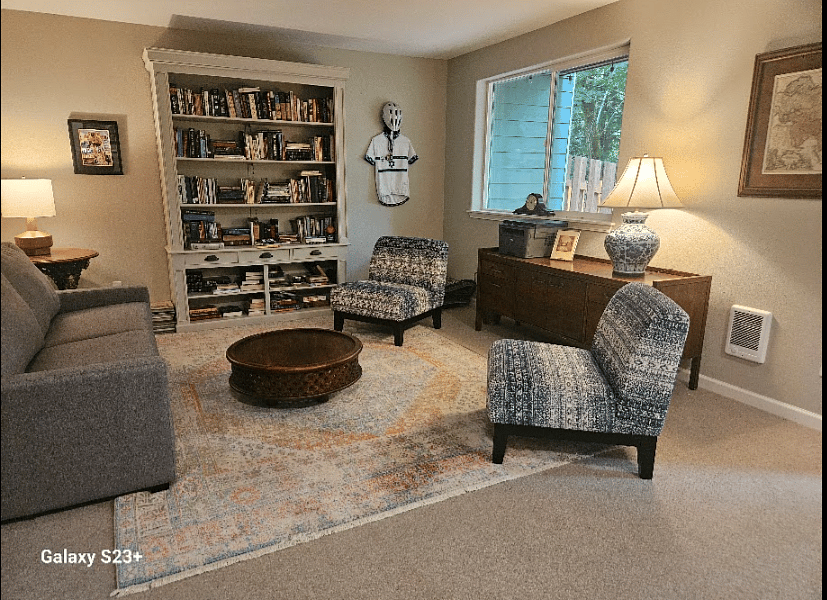 Den on ground floor