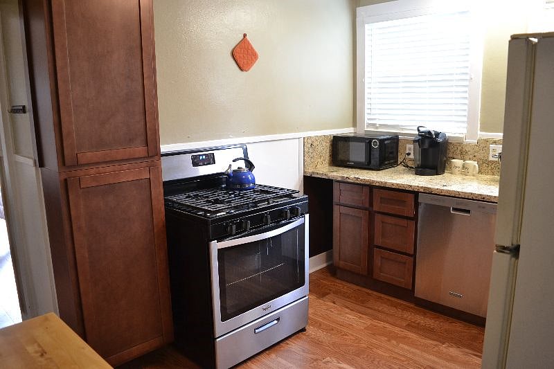 Furnished Finder property 529276_1 photo 5