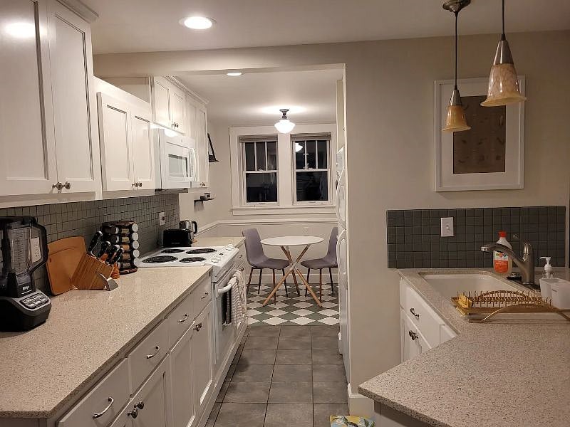 Furnished Finder property 529282_1 photo 5