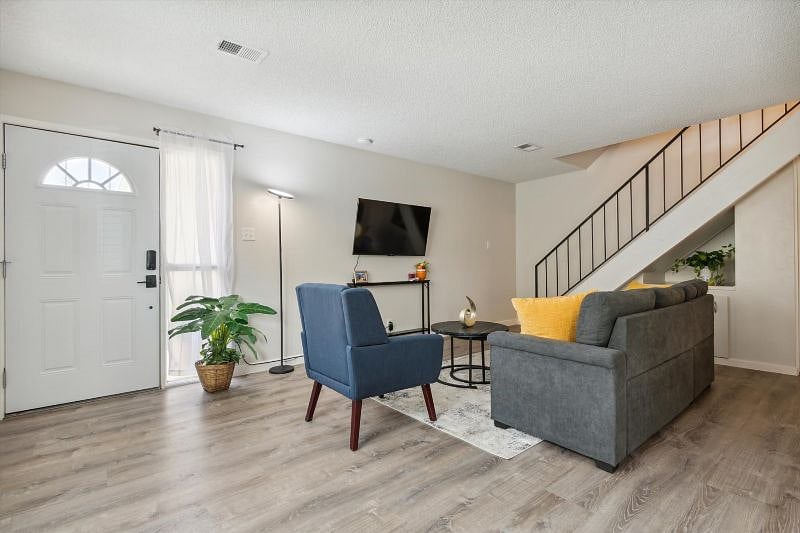Furnished Finder property 529284_1 photo 5
