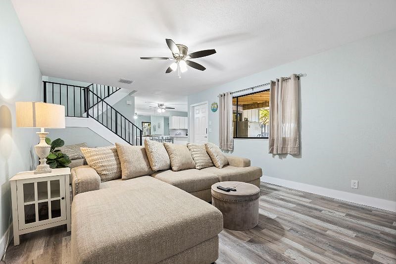 Furnished Finder property 529318_1 photo 4