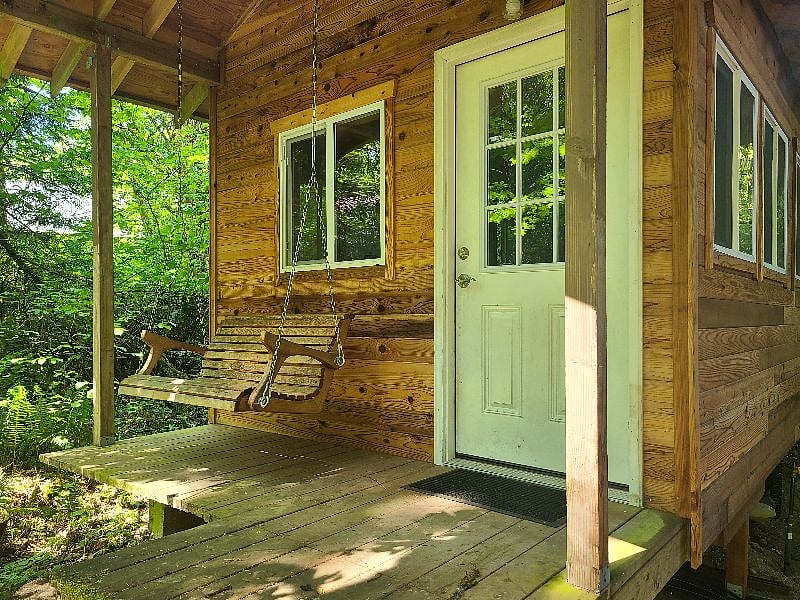 backdoor/kitchen/living room