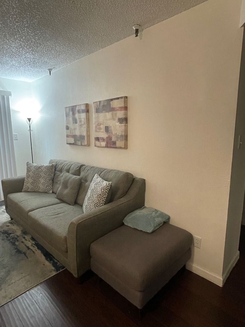 Furnished Finder property 529424_1 photo 7