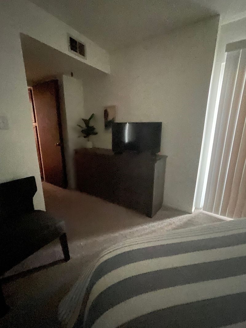 Furnished Finder property 529424_1 photo 16