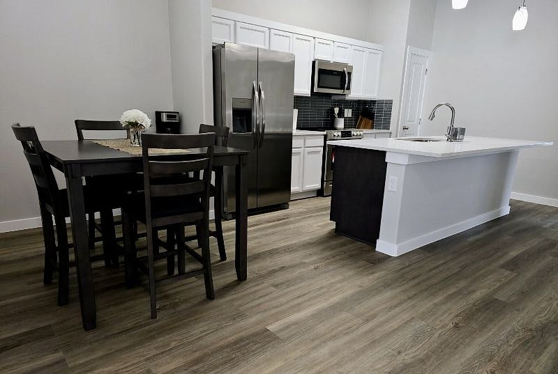 Furnished Finder property 529456_1 photo 4