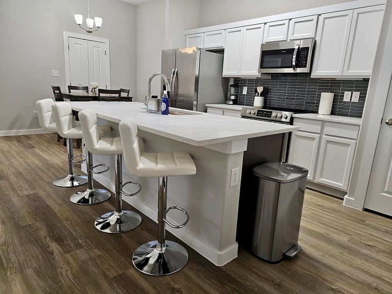 Furnished Finder property 529456_1 photo 7