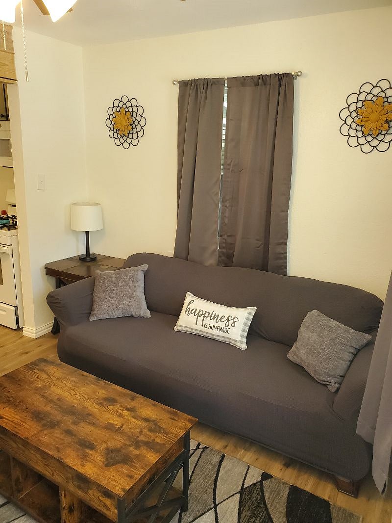 Furnished Finder property 529550_1 photo 3