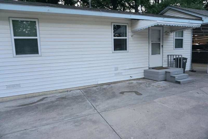 Front of guest house