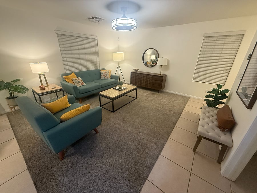 Furnished Finder property 529574_1 photo 3