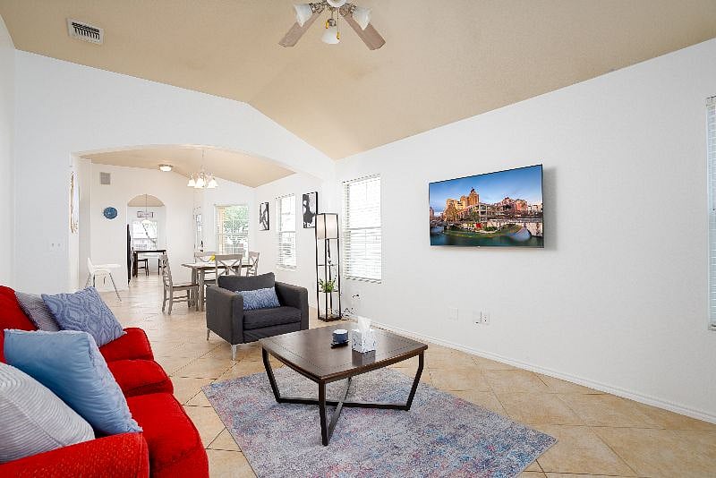 Furnished Finder property 529590_1 photo 22