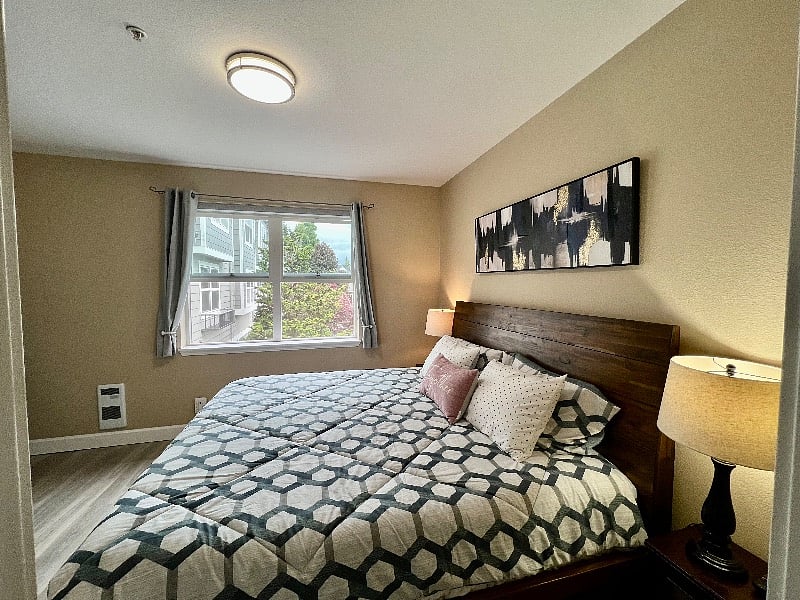 Furnished Finder property 529597_1 photo 11