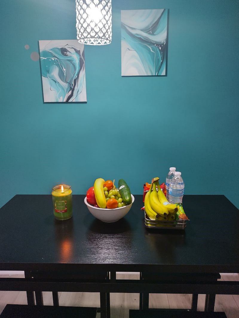 Decorative Kitchen Pub Dinning Table and Kitchen Wall Pictures