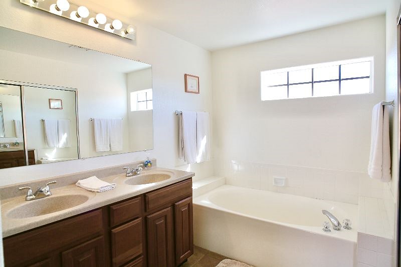 Furnished Finder property 529756_1 photo 19