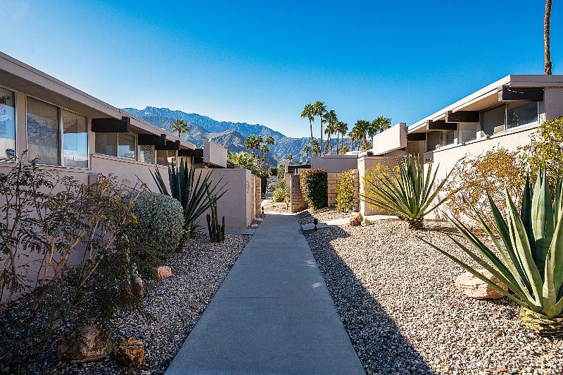 Furnished Finder property 529762_1 photo 22