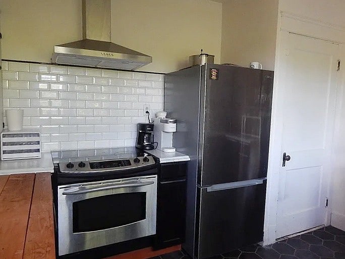 Furnished Finder property 529766_2 photo 9