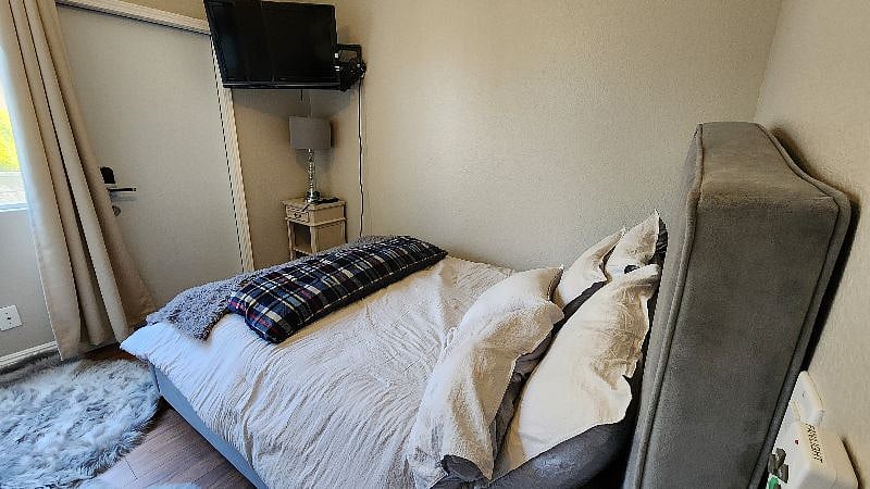 Furnished Finder property 529831_1 photo 3