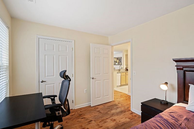 Furnished Finder property 529842_1 photo 18