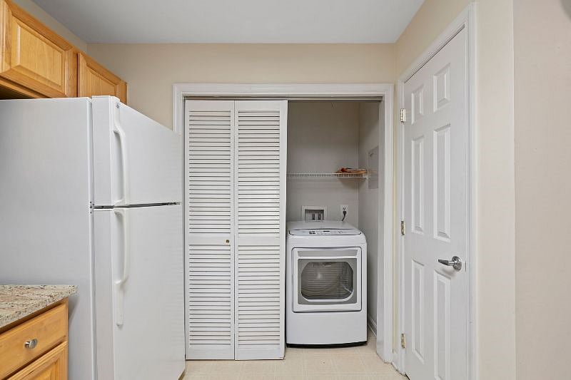 Furnished Finder property 529842_1 photo 21