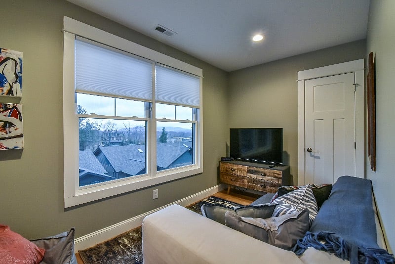 Furnished Finder property 529897_1 photo 12