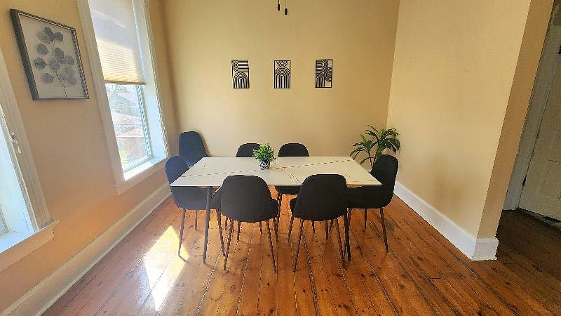 Furnished Finder property 529917_1 photo 3