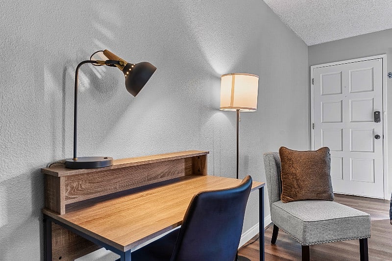 Furnished Finder property 529934_1 photo 6