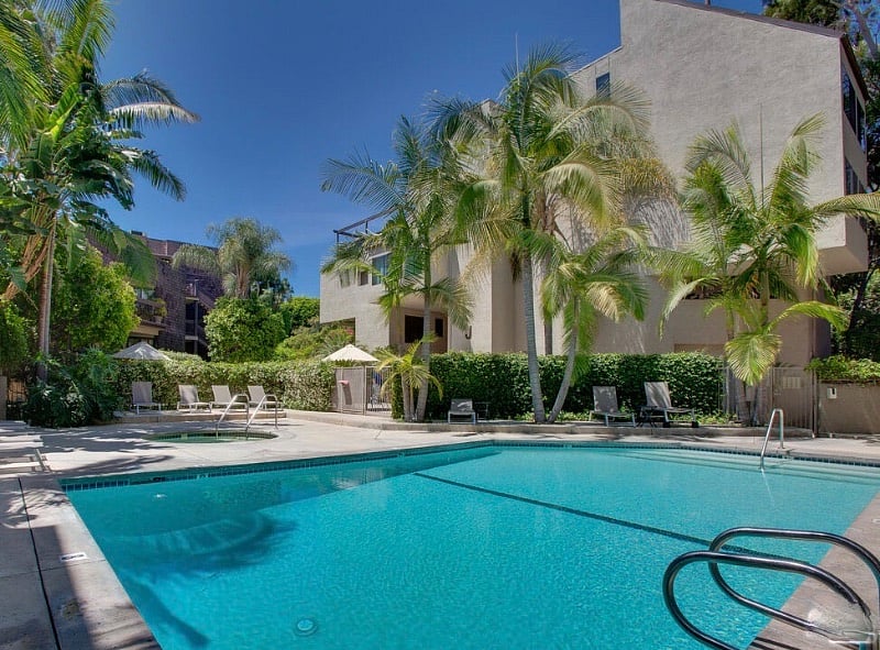 Furnished Finder property 530111_1 photo 39