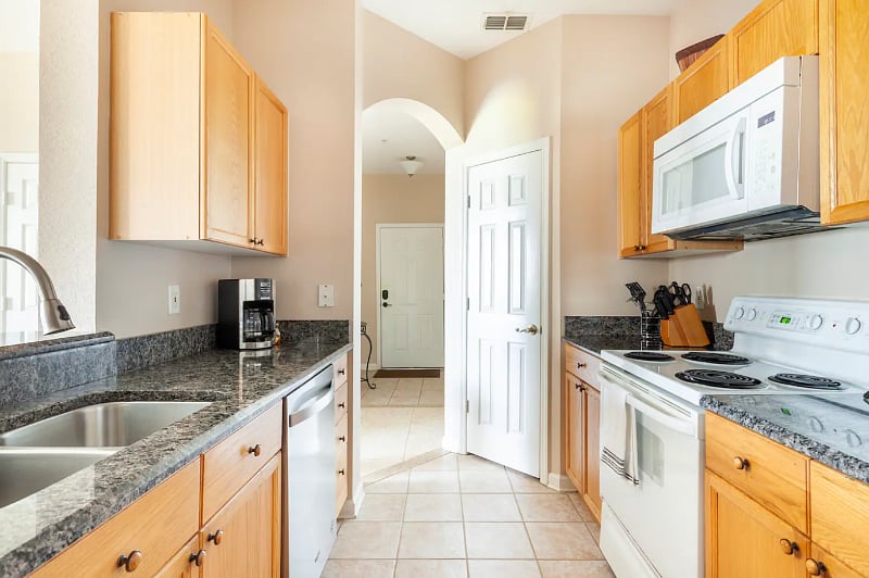 Furnished Finder property 530237_1 photo 8