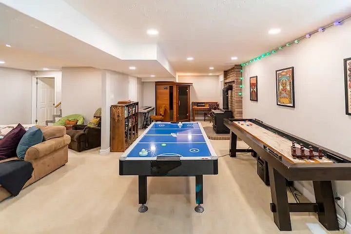 Game room