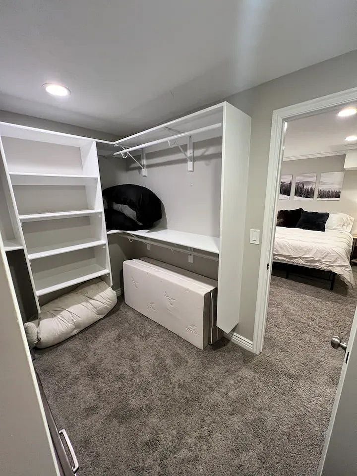 Bedroom 2 walk-in closet