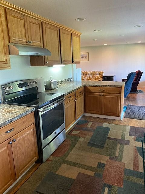 Furnished Finder property 530267_1 photo 3