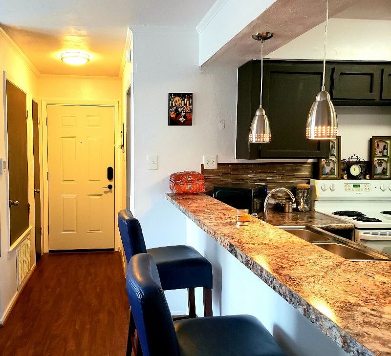 Furnished Finder property 530271_1 photo 3