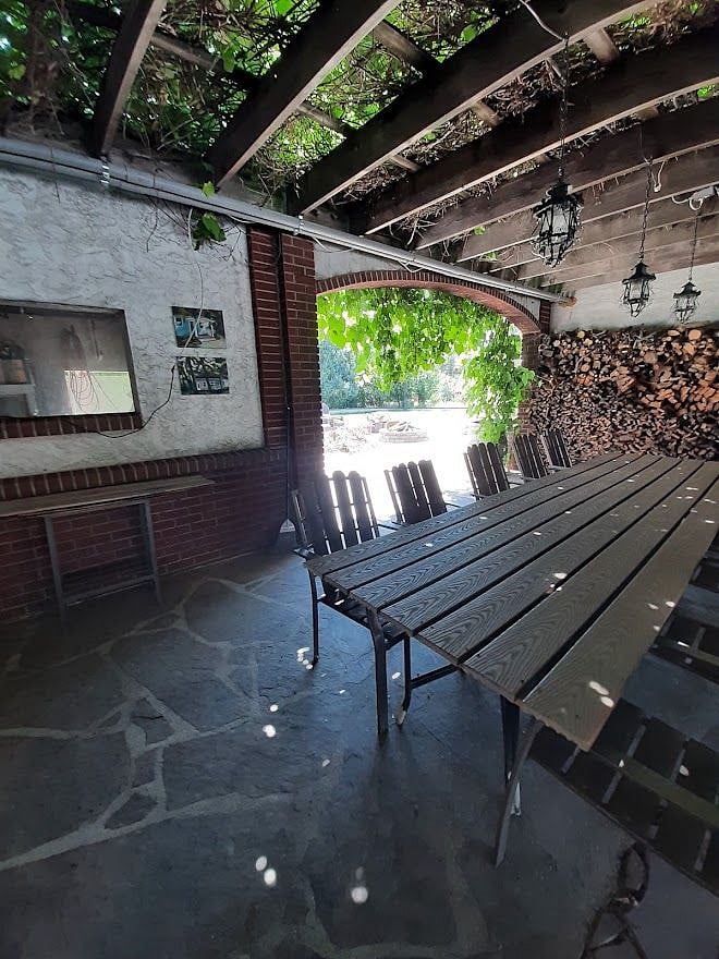 5990 Wadsworth community outdoor dining