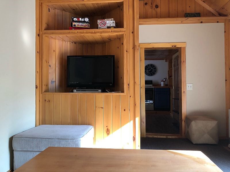 Furnished Finder property 530280_1 photo 3