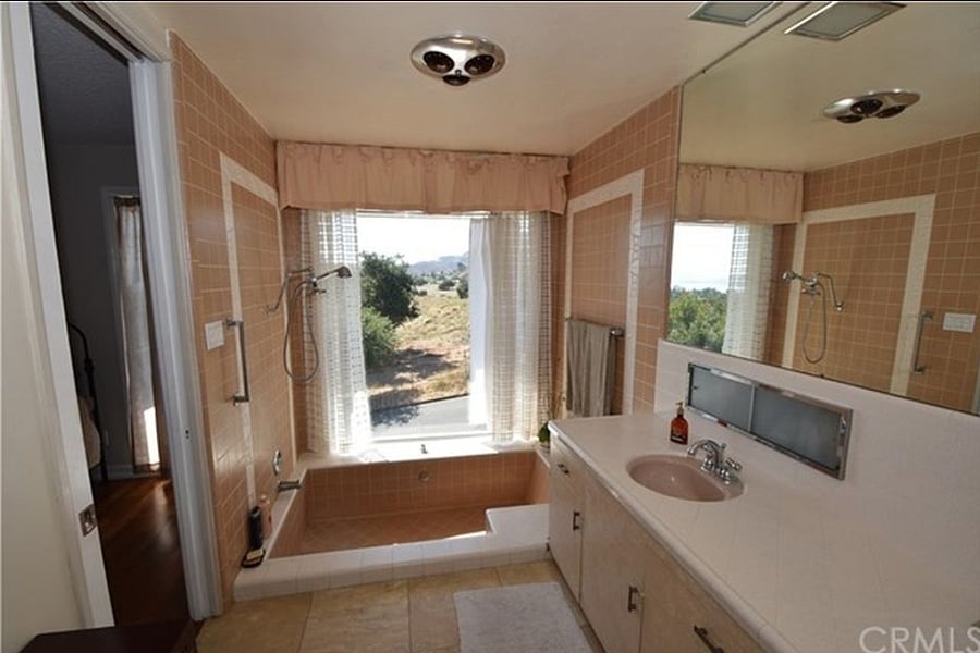 Furnished Finder property 530299_2 photo 8