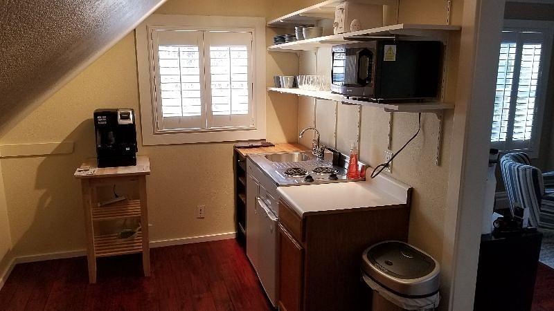 Furnished Finder property 530354_1 photo 12
