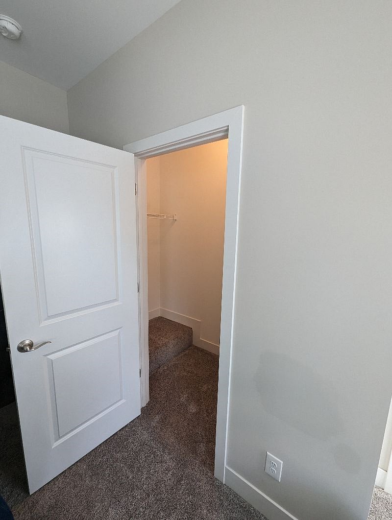 East bedroom walk-in closet