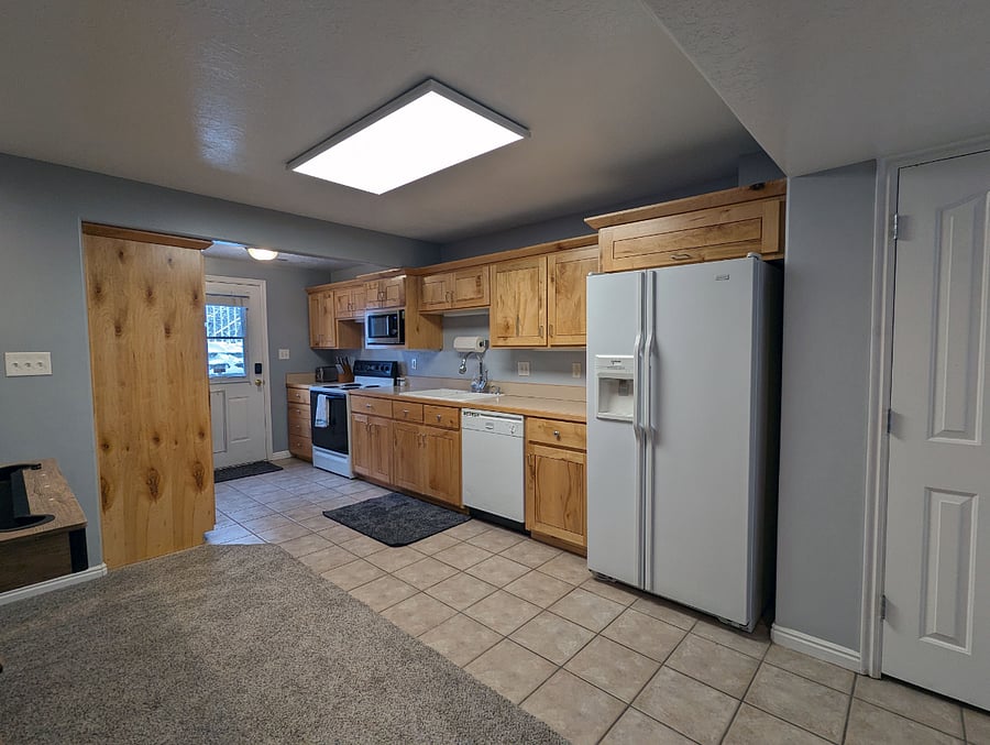 Full Kitchen