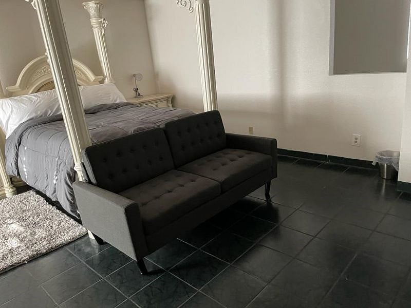 Furnished Finder property 530633_1 photo 2