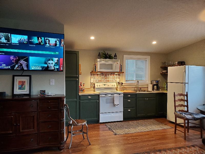 Furnished Finder property 530639_1 photo 15