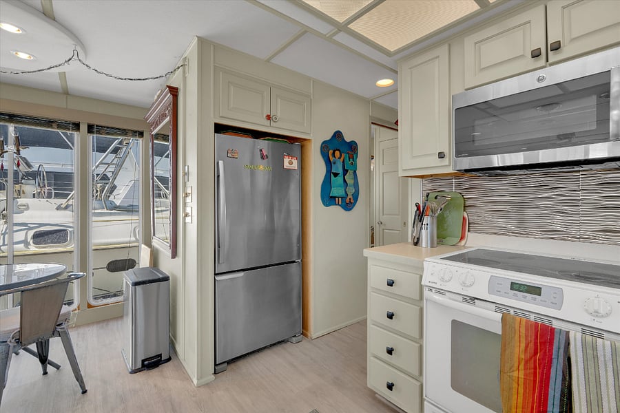 Furnished Finder property 530659_1 photo 9