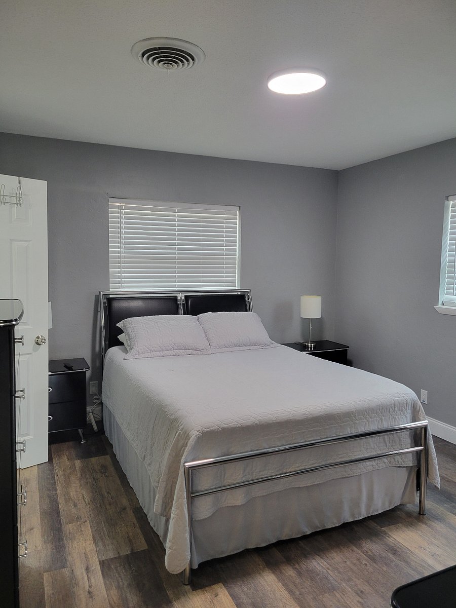 Furnished Finder property 530676_1 photo 32