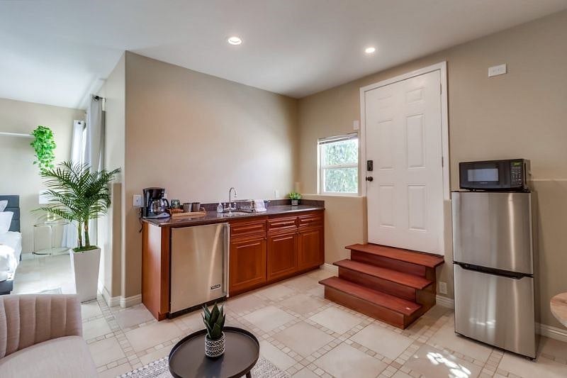 Furnished Finder property 530738_1 photo 4
