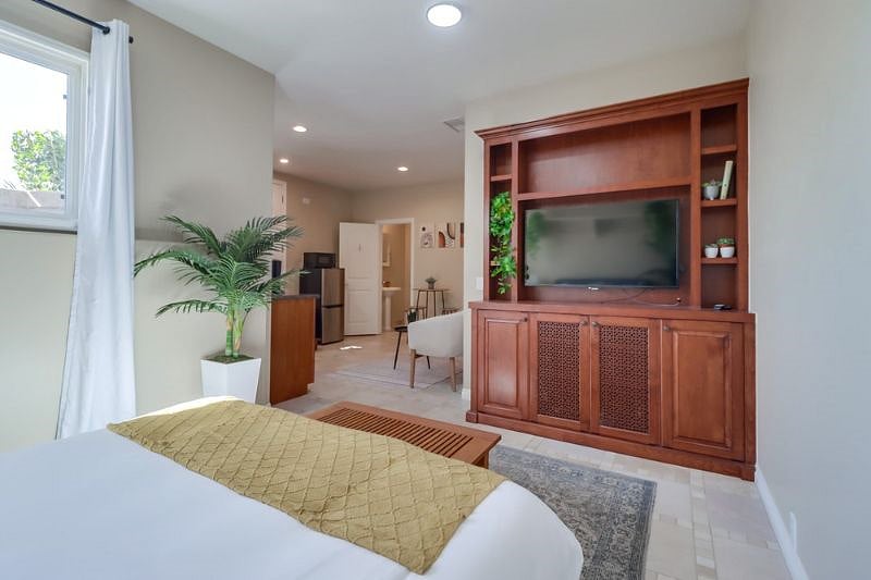 Furnished Finder property 530738_1 photo 10