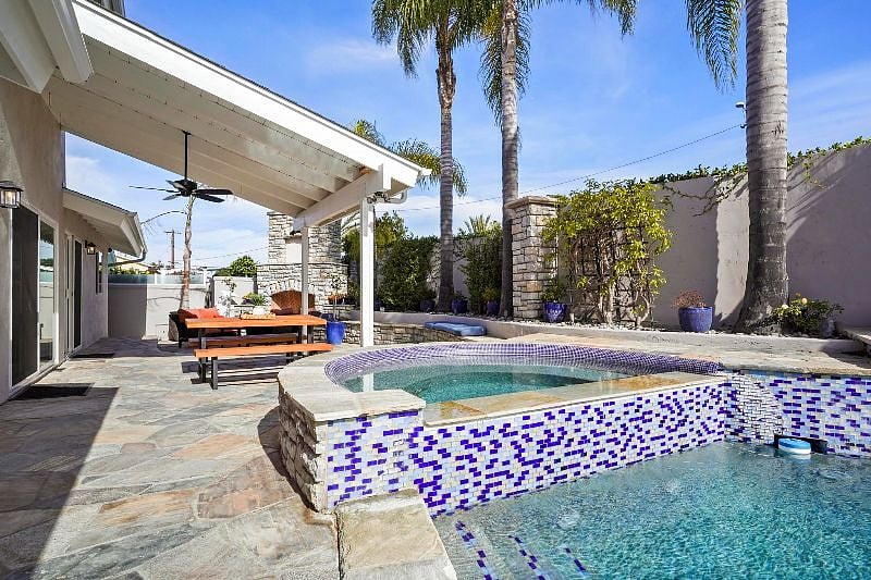Furnished Finder property 530738_3 photo 29